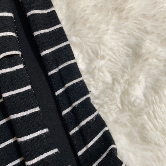 White House Black Market Striped Tank - Picture 5 of 6